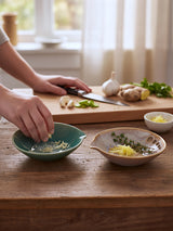 Ceramic Garlic & Ginger Grater Set with Herb Stripper