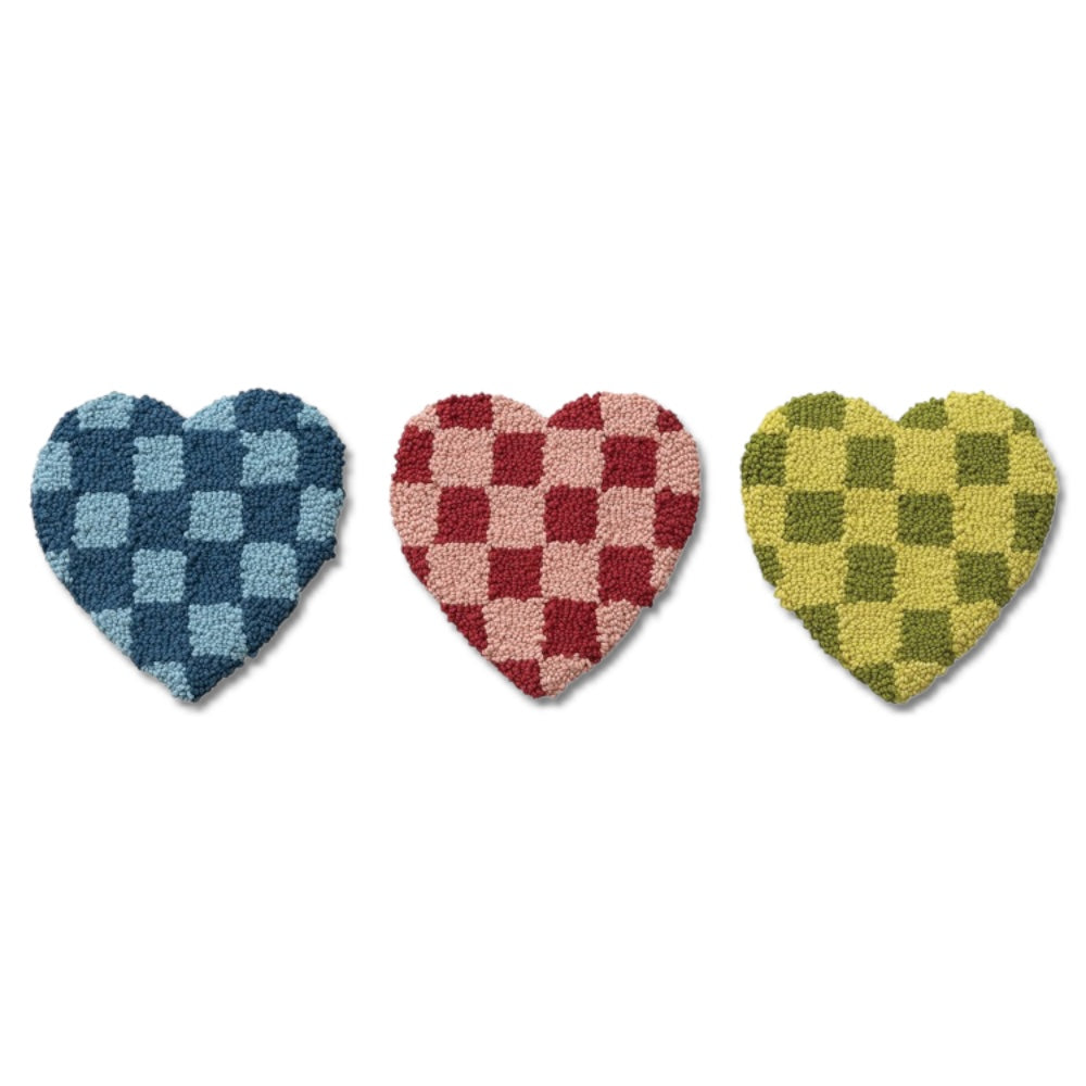 Heart shaped cotton tufted trivet with checkered pattern