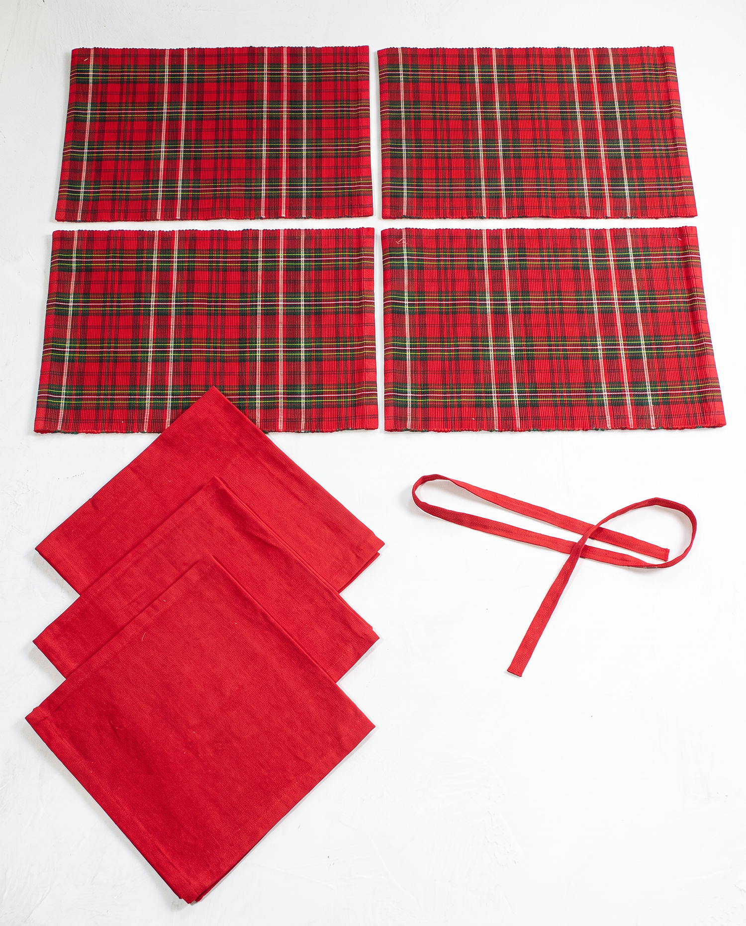 Christmas Plaid Placemat and Napkin Set