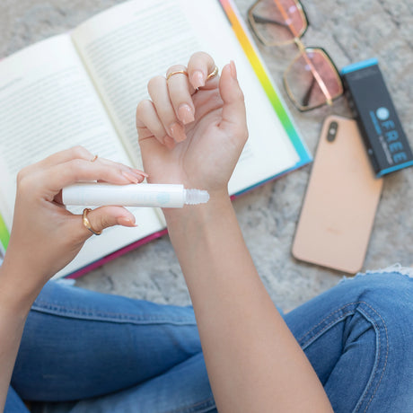 Free (Ocean Mist) Women's Roll On Perfume | Mixologie