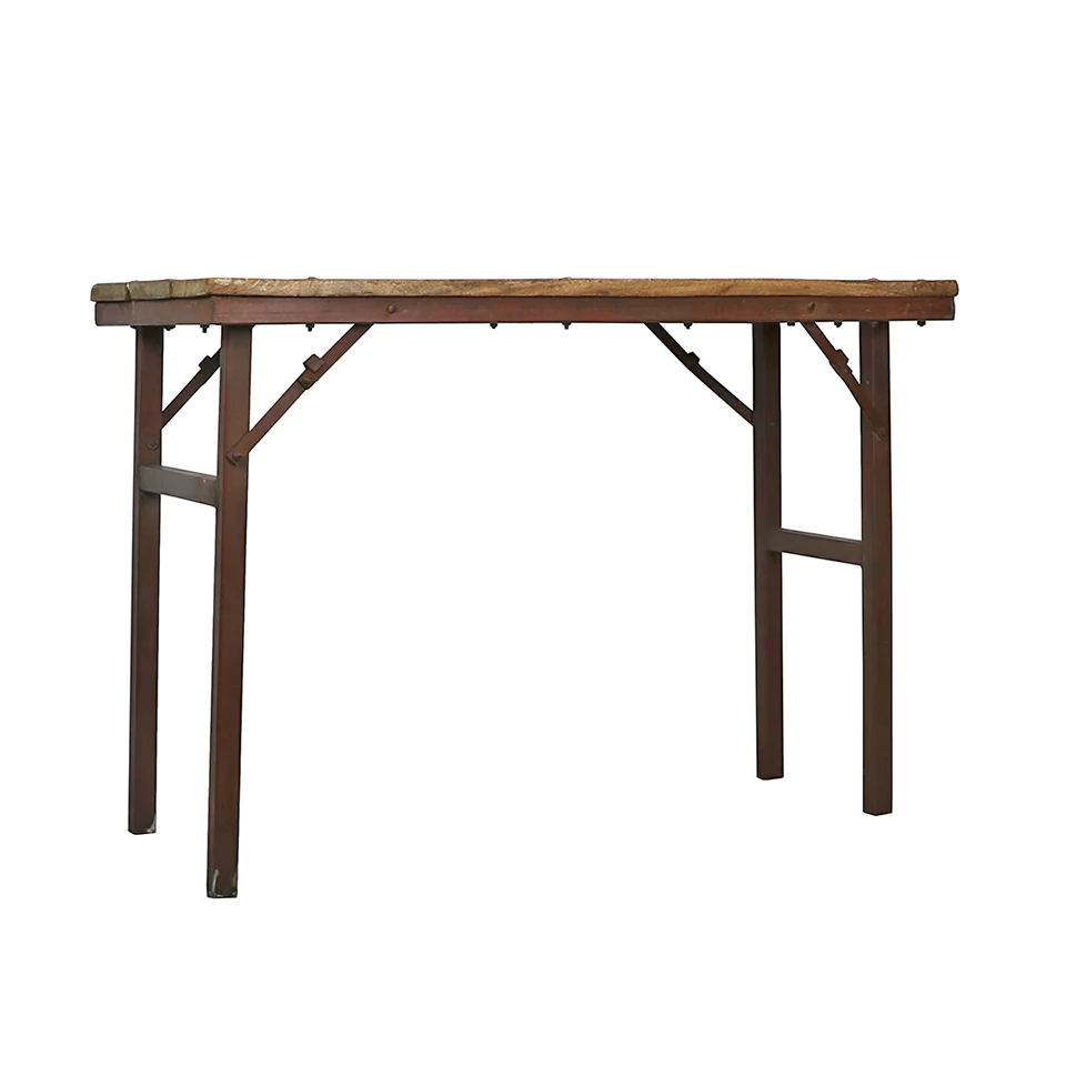 Vintage Iron Frame Wedding Table