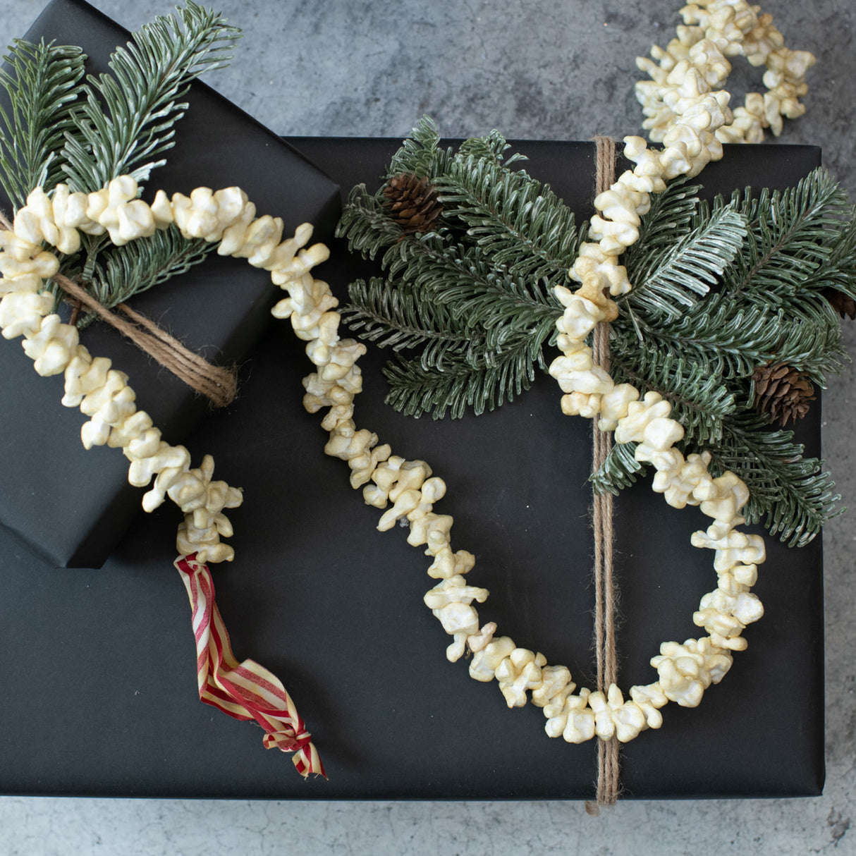 Artificial Popcorn Garland on Strand