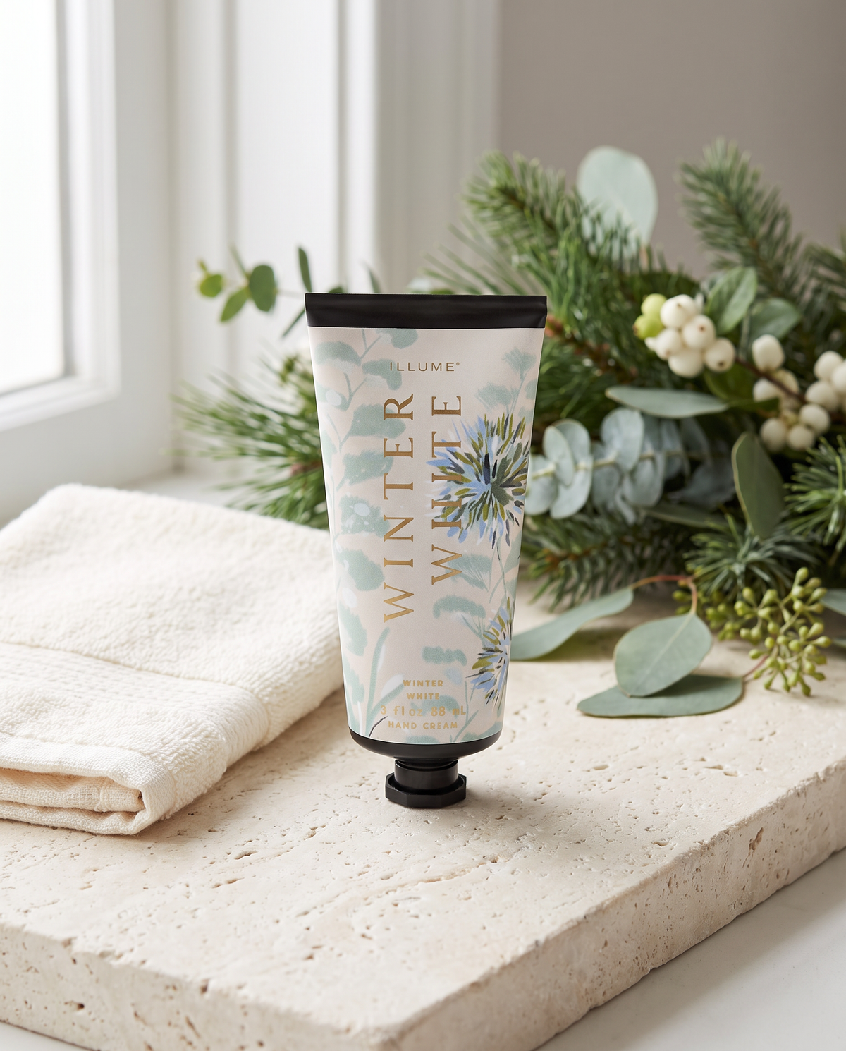 Winter White Demi Hand Cream | Illume