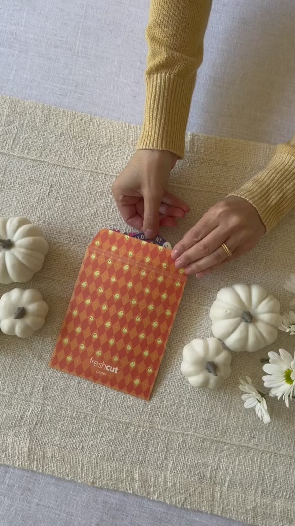Mini Jack-O’-Lantern Boo-quet Pop-Up Card | FreshCut Paper