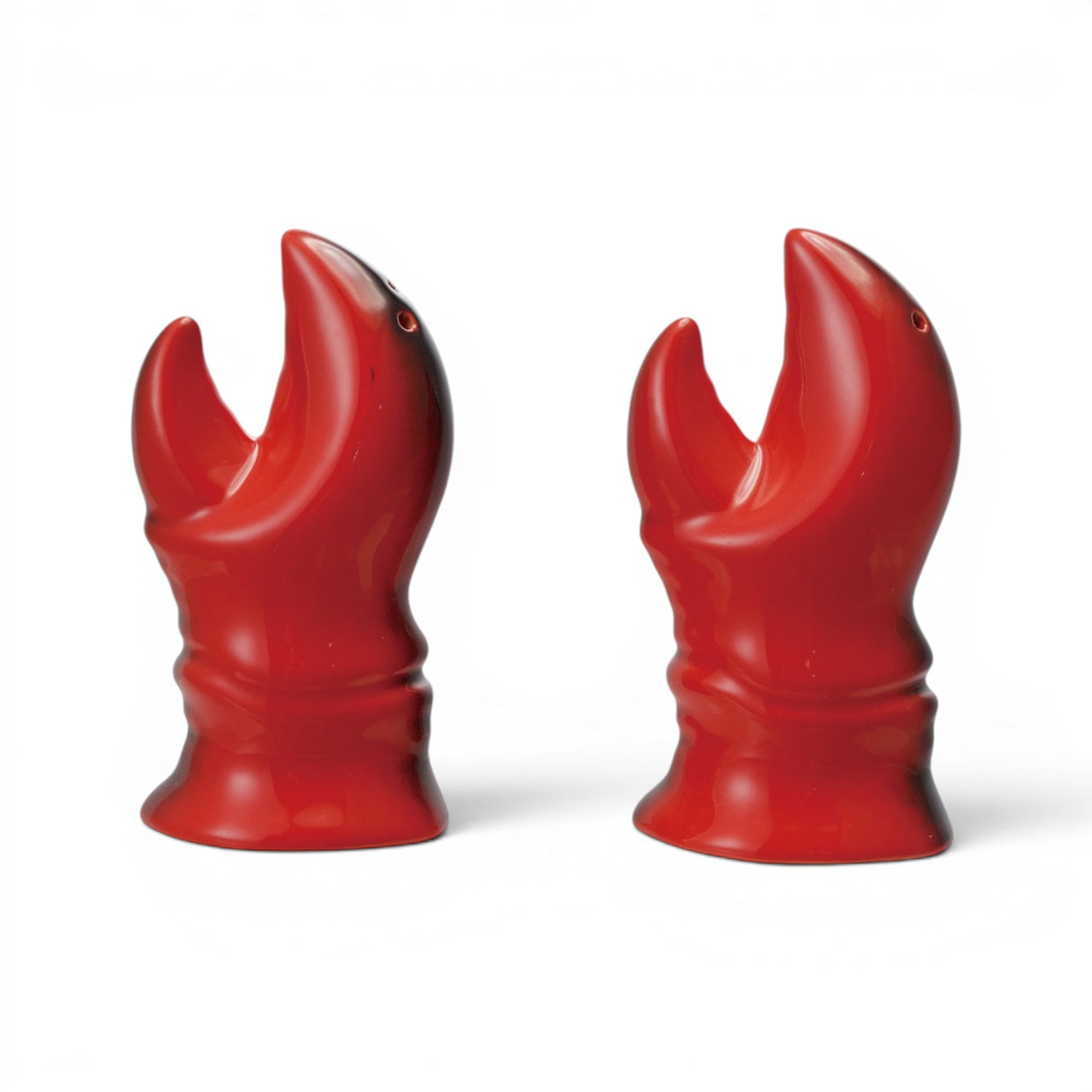 red lobster claw salt and pepper shakers set for coastal kitchen decor and table setting