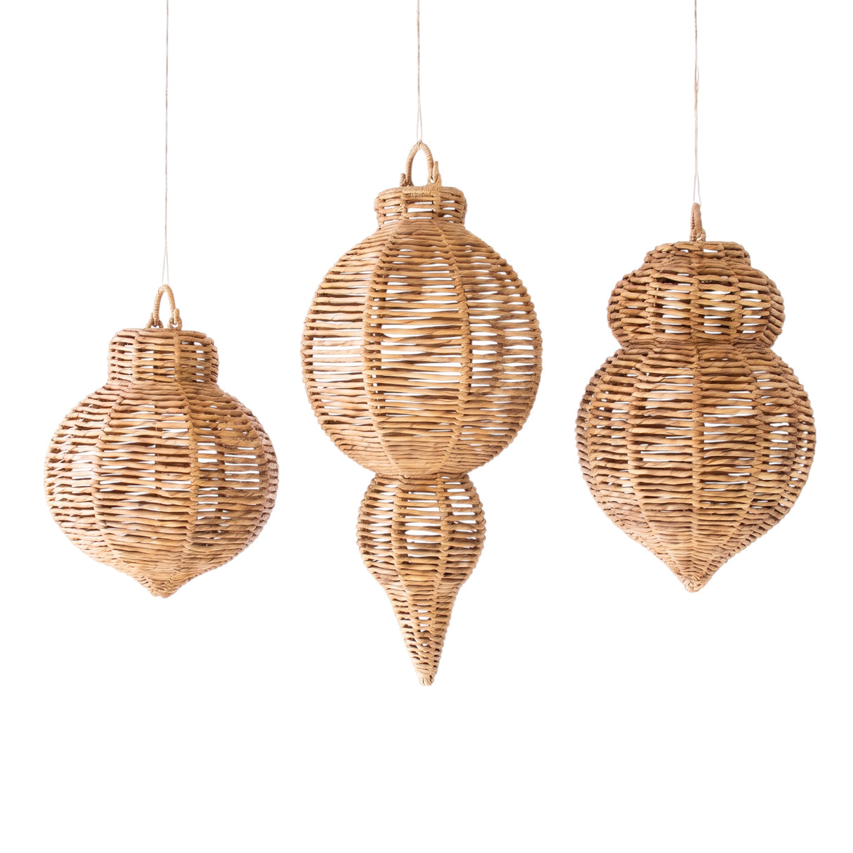 jumbo wicker ornaments by Kalalou