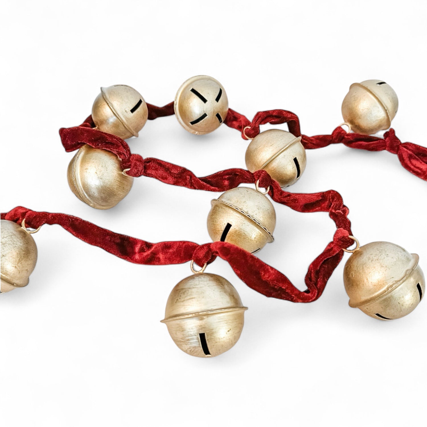 Red Velvet Gold Bell Garland - Thumbnail 3