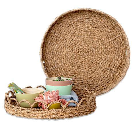 ound woven seagrass tray with scalloped edge in natural finish